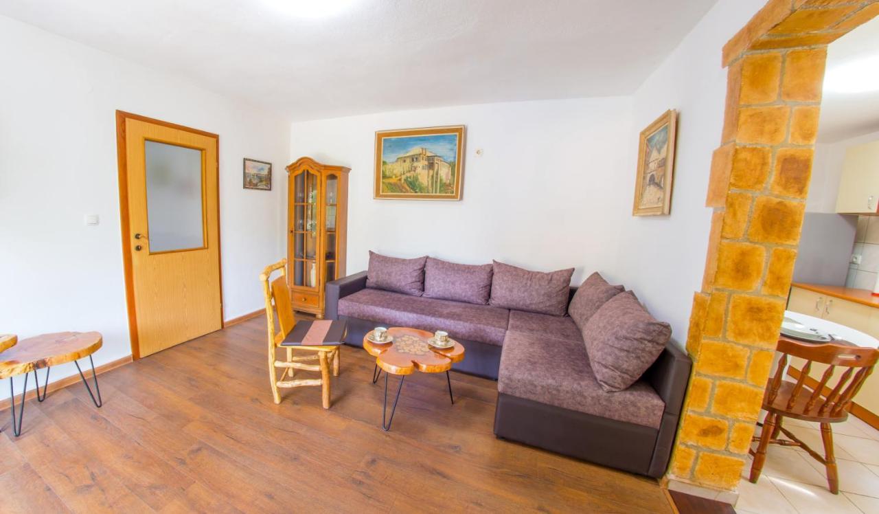 Holiday Home Narona Mostar Esterno foto