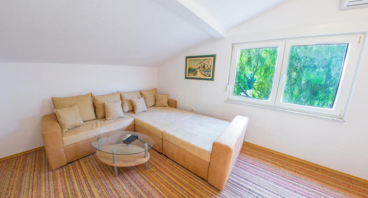 Holiday Home Narona Mostar Esterno foto